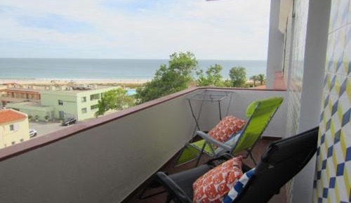 Two-Bedroom Apartment with Sea View (6 Adults)