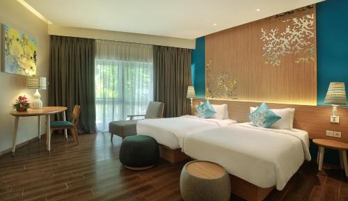 Deluxe Twin Room with Pool Terrace