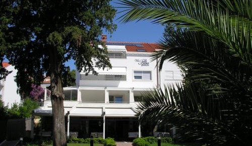 Superior One-Bedroom Apartment with Terrace and Promenade View
