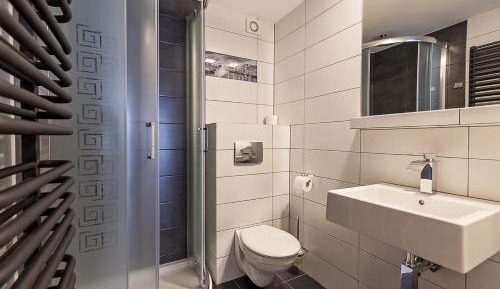 Quadruple Room with Bathroom