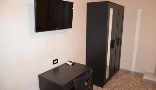 Deluxe Double Room with Extra Bed