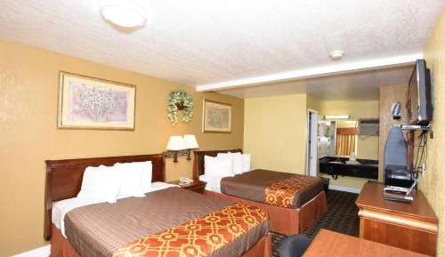 Queen Room with Two Queen Beds