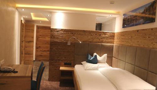Single Room with Balcony