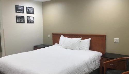 Queen Room  - Disability Access 