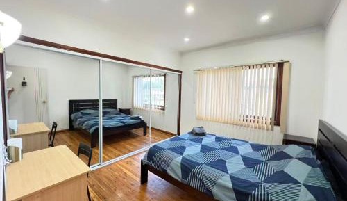 Queen Room