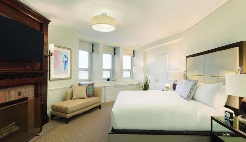Celine Dion One Bedroom Suite with River View