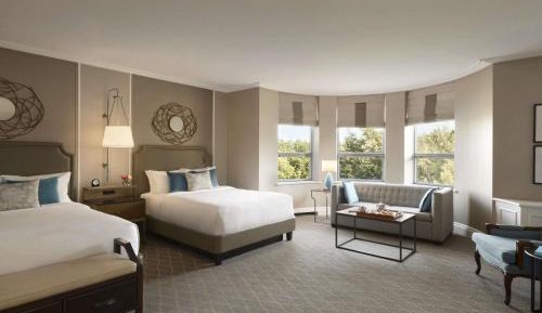 Signature  Double Room with Two Double Beds and Bathtub