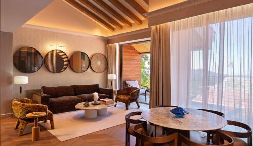 Presidential Suite - Three Bedrooms Duplex