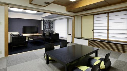 Superior Suite