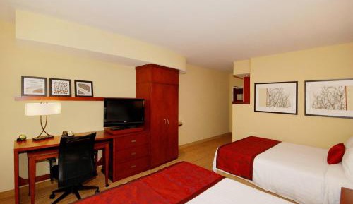 Queen Room with Two Queen Beds and Roll-in Shower - Mobility and Hearing Accessible