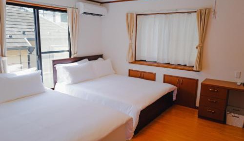 Deluxe Queen Room with Two Queen Beds