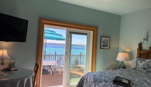 King Suite with Balcony
