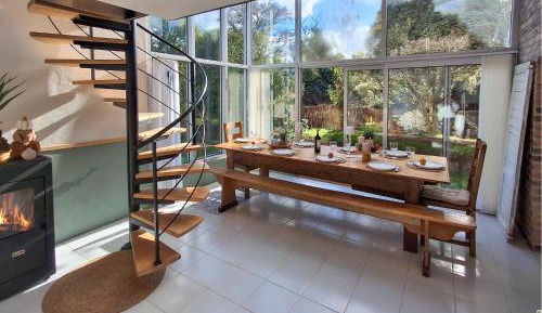 Five-Bedroom Holiday Home