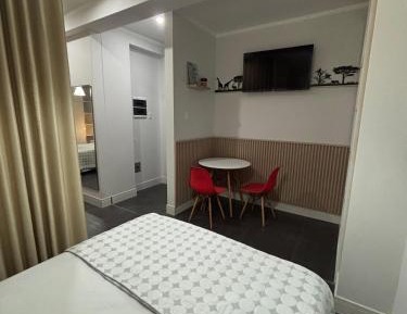 Twin Room with Private Bathroom