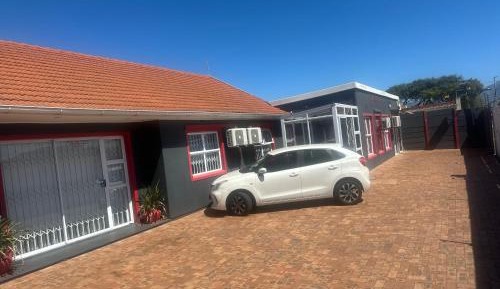 Double or Twin Room with Shared Bathroom