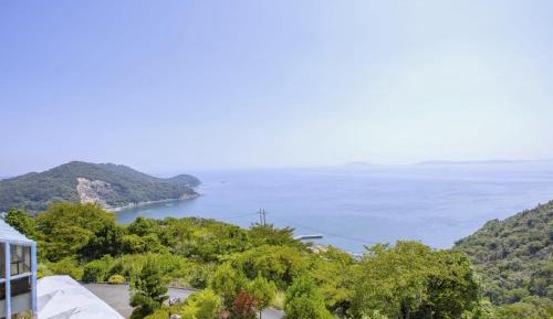 Family Room with Sea View