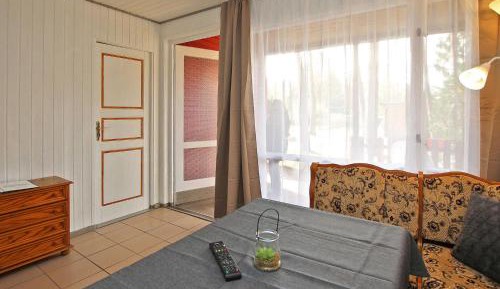 One-Bedroom Holiday Home