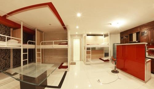 Mixed Dormitory Room