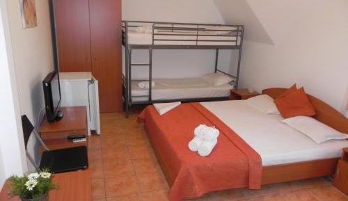 Quadruple Room with Balcony