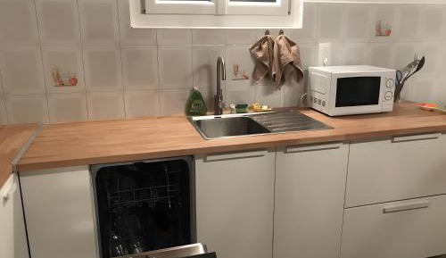 Superior One-Bedroom Apartment