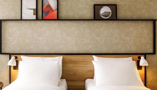 Standard Twin Room