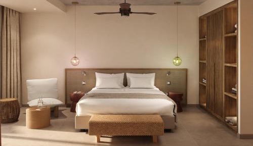 Double or Twin Room with Partial Sea View