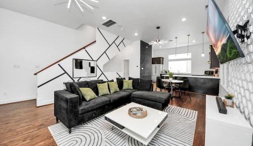 Three-Bedroom Townhouse