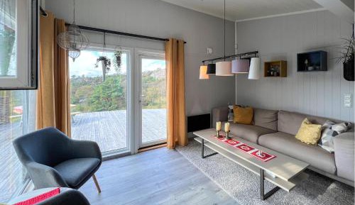Four-Bedroom Holiday Home