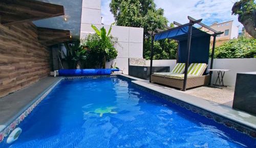 Two-Bedroom Apartment with Pool View