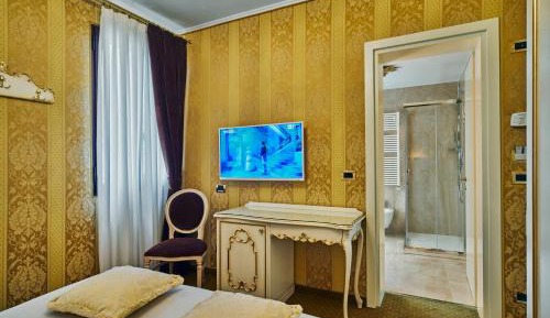 Classic Double or Twin Room