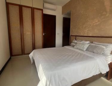 Two-Bedroom Deluxe Apartment with Balcony