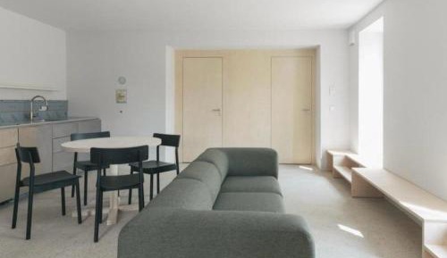 Studio Apartment with One Double Bed