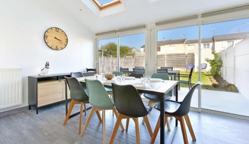Four-Bedroom Holiday Home