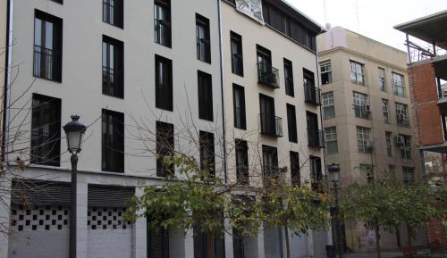 Two-Bedroom Apartment-Hiedra 5, puerta 4