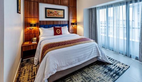 Standard Double Suite