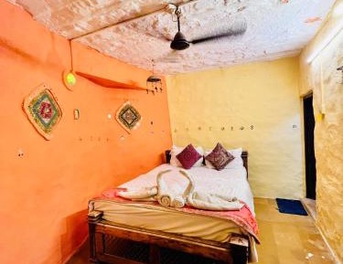 Budget Single Room