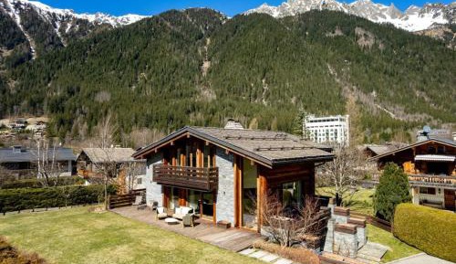 Deluxe Villa