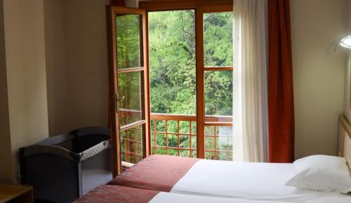 Double Room with Mountain View