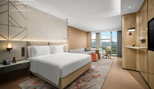 Standard King Room - Accessible