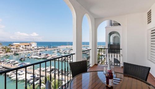 Apartment with Terrace