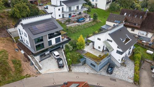 Superior One-Bedroom Apartment