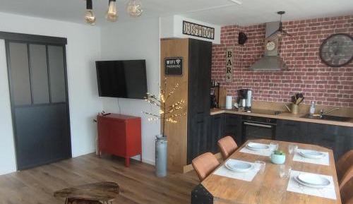 Superior One-Bedroom Apartment