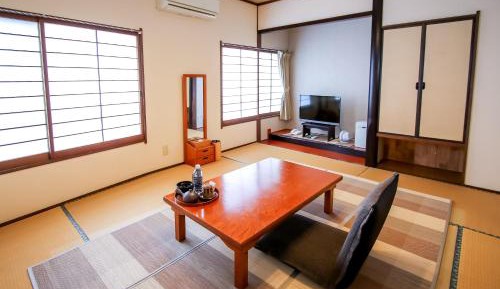 Single Room with Shared Shower and Toilet