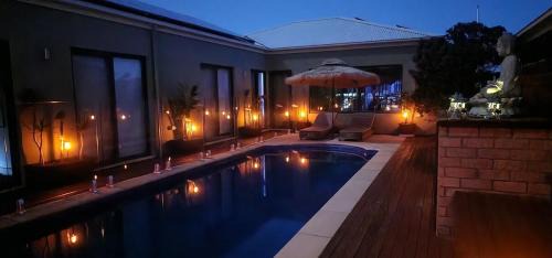 King Room with Pool View