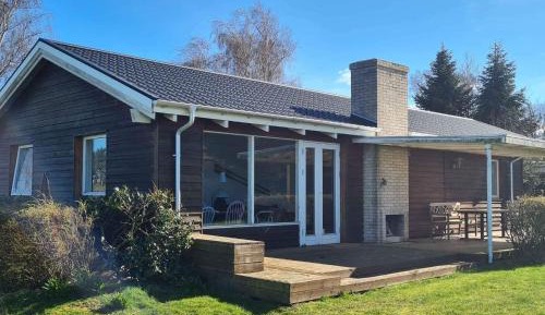 Three-Bedroom Vacation Home 