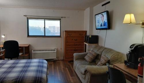 Studio Apartment with One Double Bed