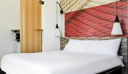 Standard Double Room - Disability Access