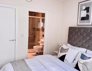 Three-Bedroom Premium Apartment