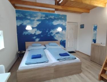 Apartment - Split Level