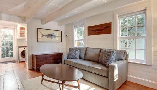 One-Bedroom Vacation Home